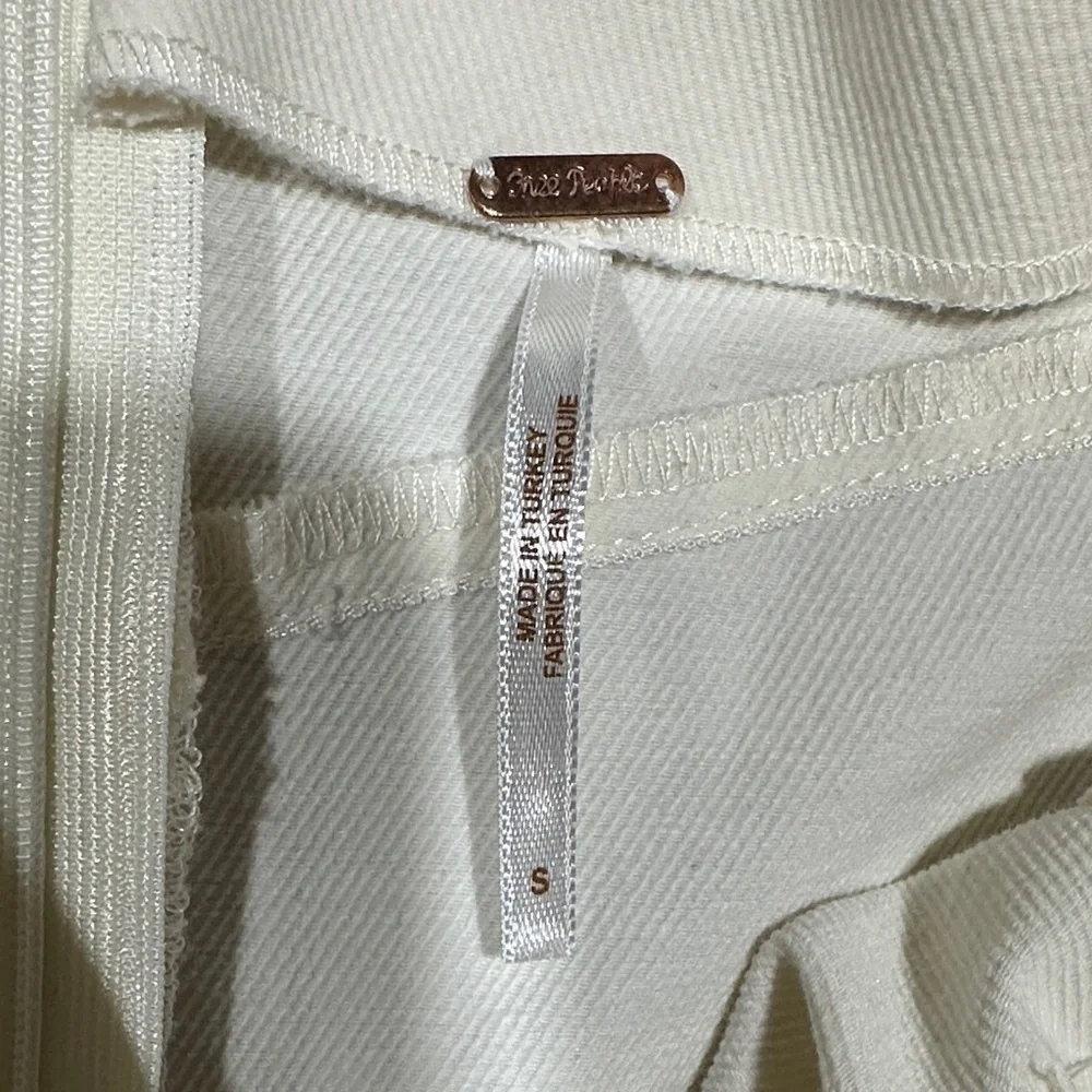 *FREE PEOPLE* Ivory Flare Slit Pants Size Small